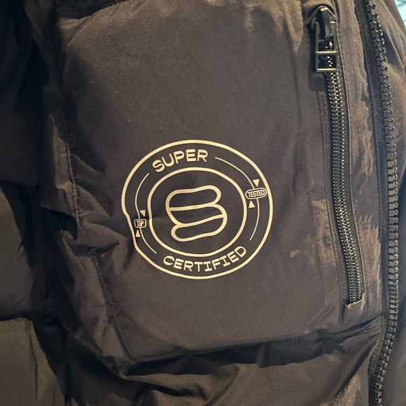 Aritzia Super One-Puff 2O (Down filled, Waterproof, Detachable hood) - Picture 12 of 16